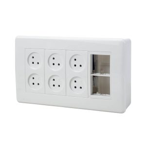 עמדת Home & Office על הטיח 8 מודול, 6 שקעים ומתאם גוויס עמדת Home & Office על הטיח 8 מודול, 6 שקעים ומתאם גוויס